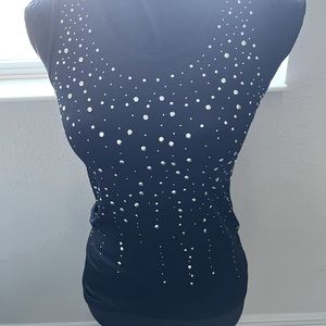 Black/silver woman’s shell top p2p 14